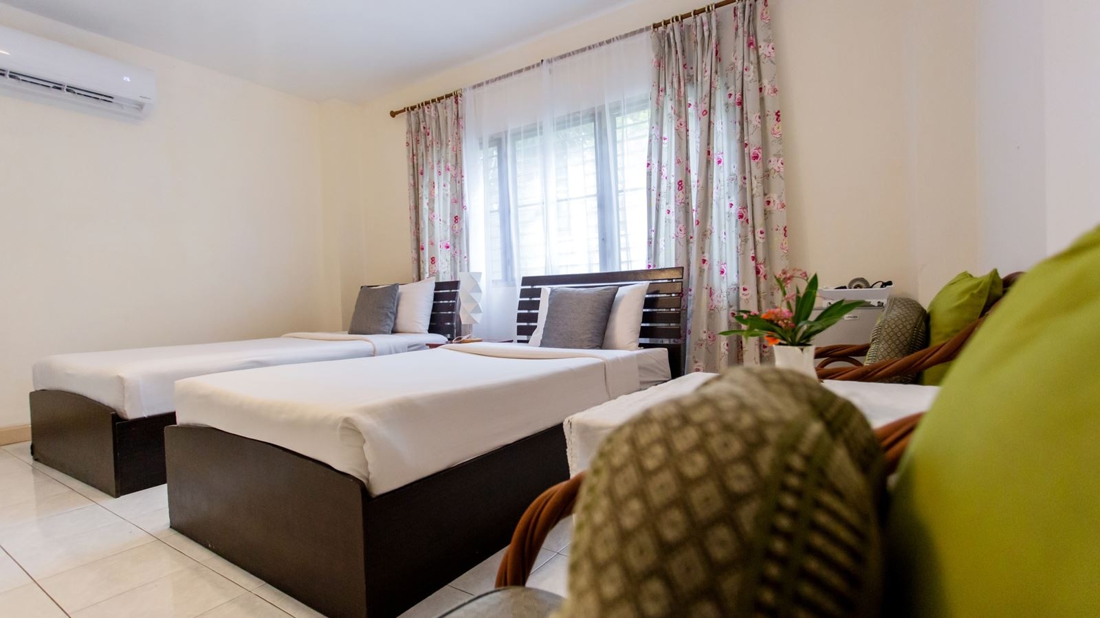 rooms-maloon-pool-villa--7-bedrooms-private-swimming-pool-and-western-style-kitchen