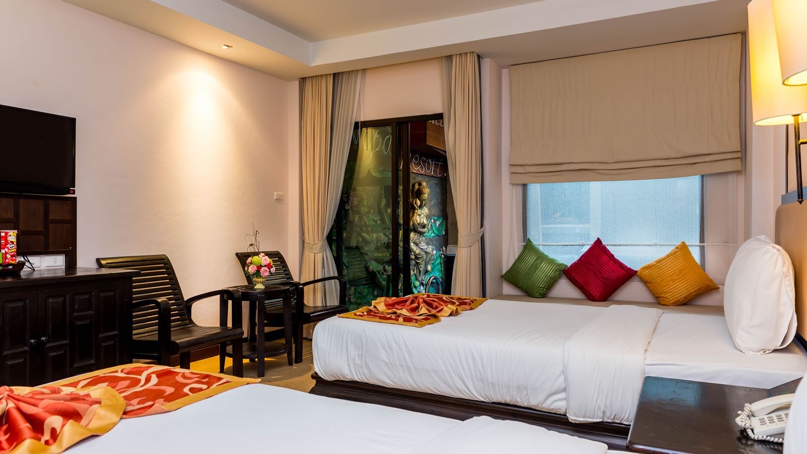 rooms-deluxe-out-door-jacuzzi