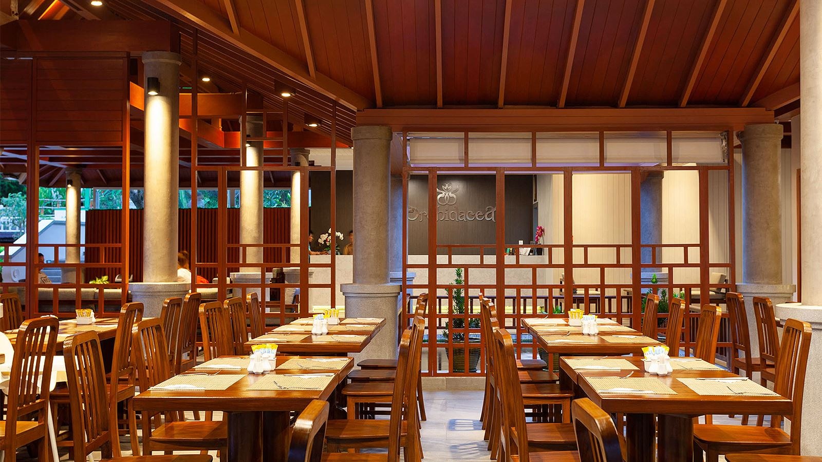 restaurants-rothschildiana-restaurant