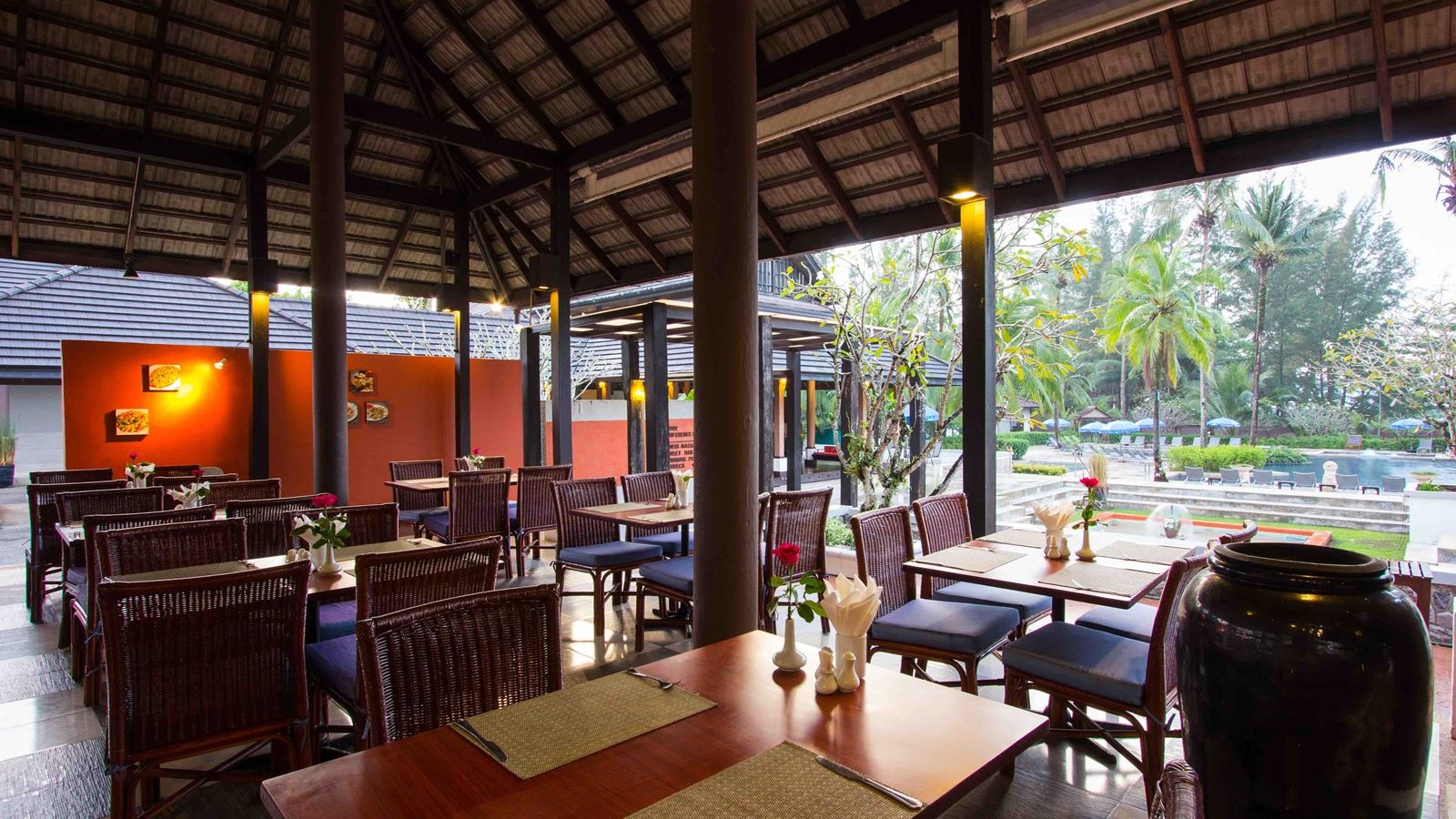 restaurants-the-gallery-restaurant