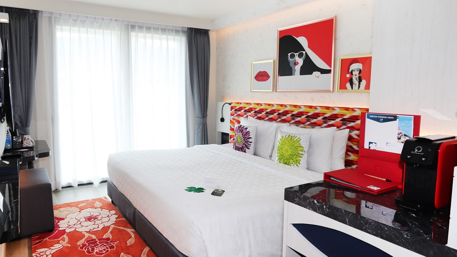 rooms-ladys-premier-room