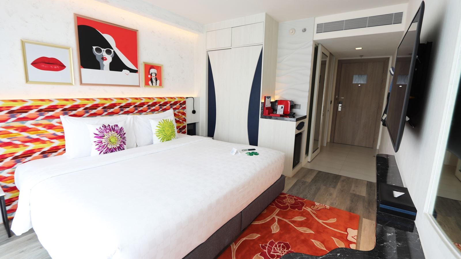 rooms-ladys-premier-room