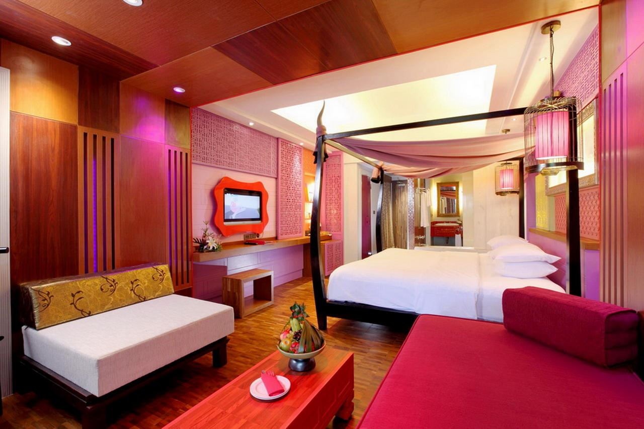 rooms-sunset-spa-suite