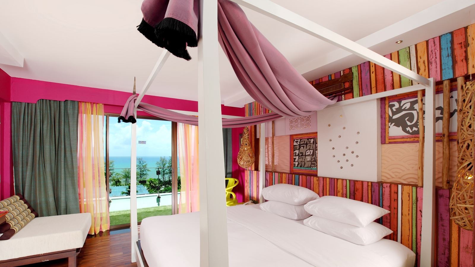 rooms-deluxe-sea-view