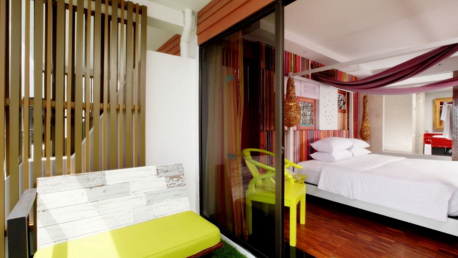 rooms-deluxe-sea-view