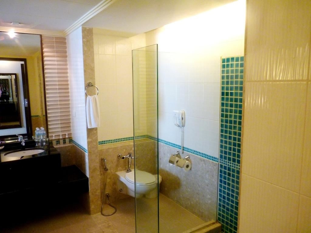 rooms-deluxe-room