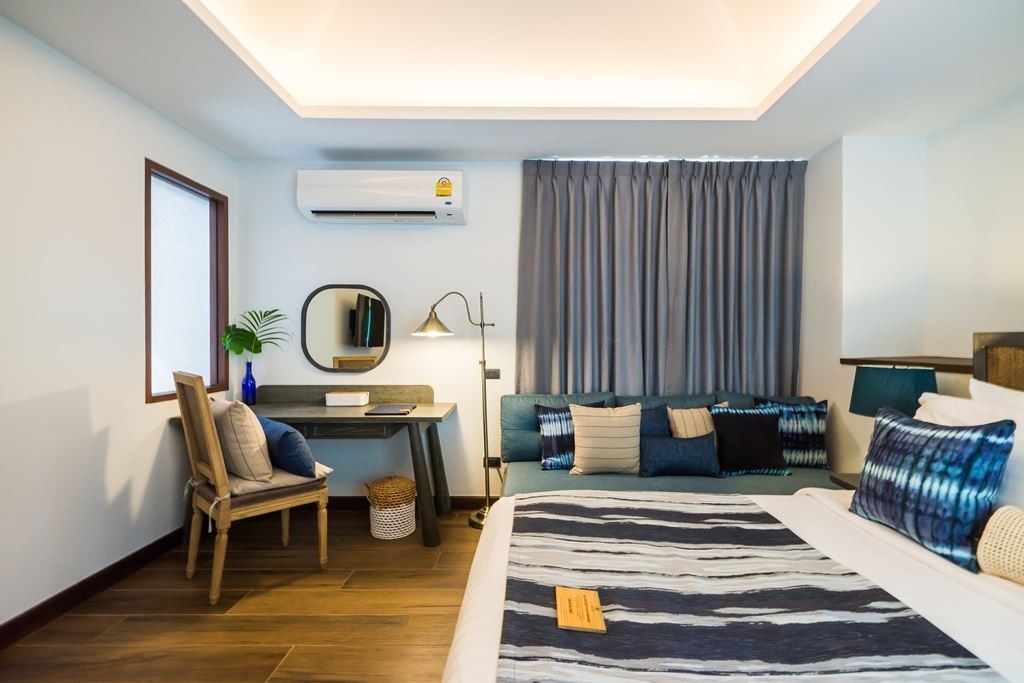 rooms-deluxe-bungalow