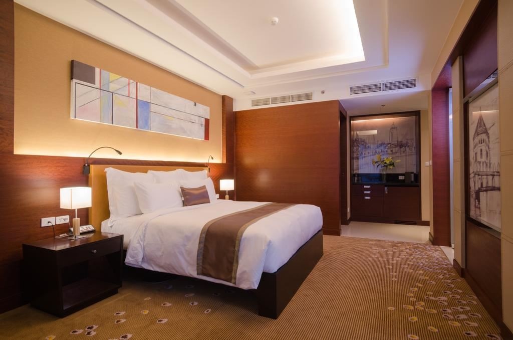 rooms-premiere-suite