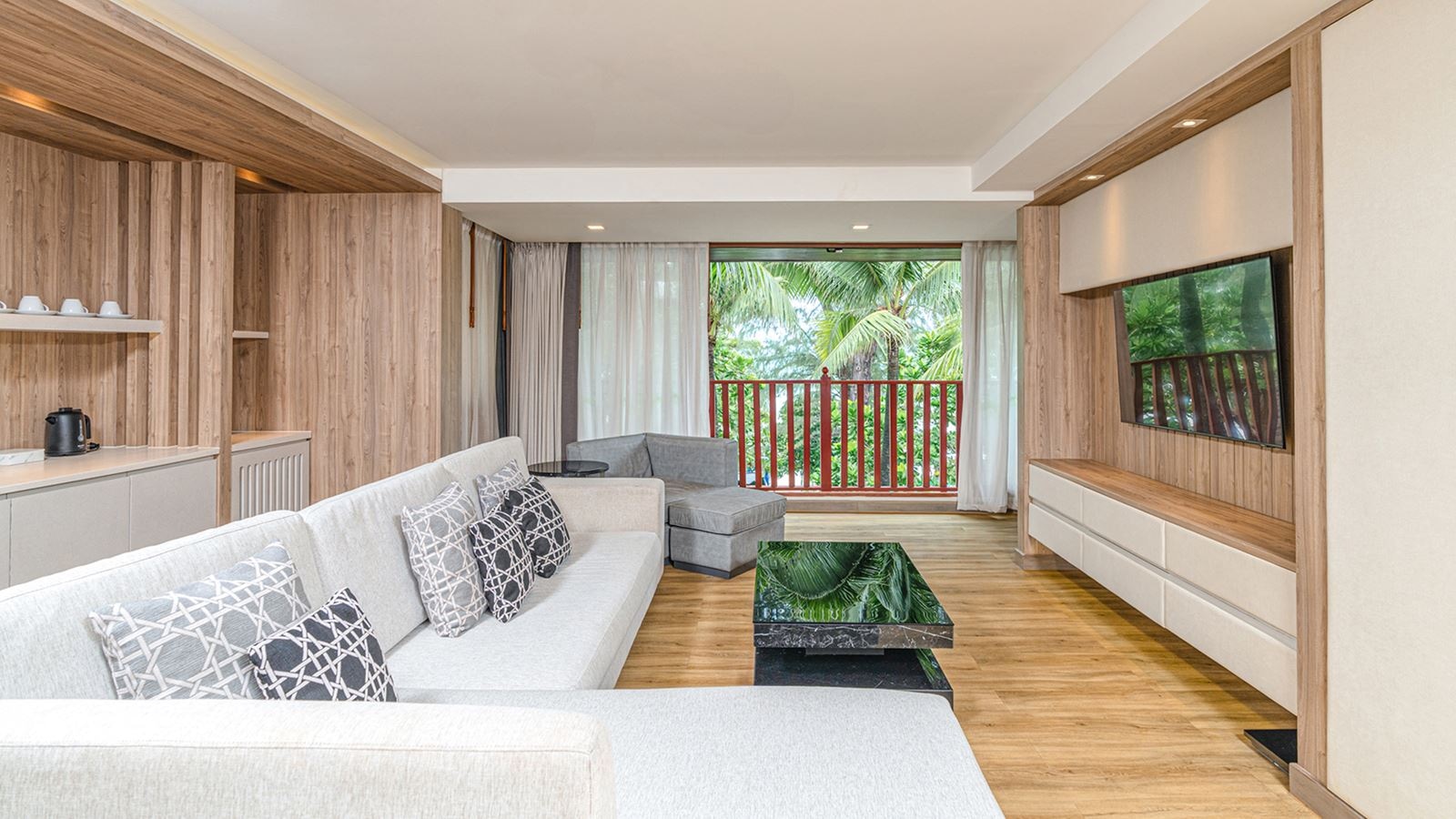 rooms-graceland-suite-seaview-new-2-bedrooms