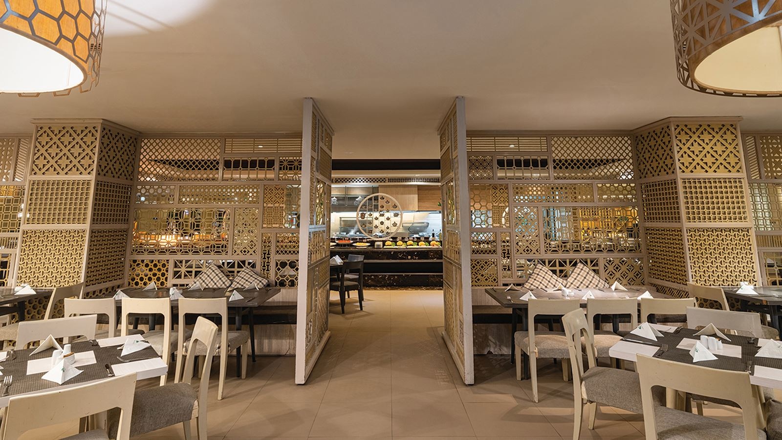 restaurants-bualuang-restaurant