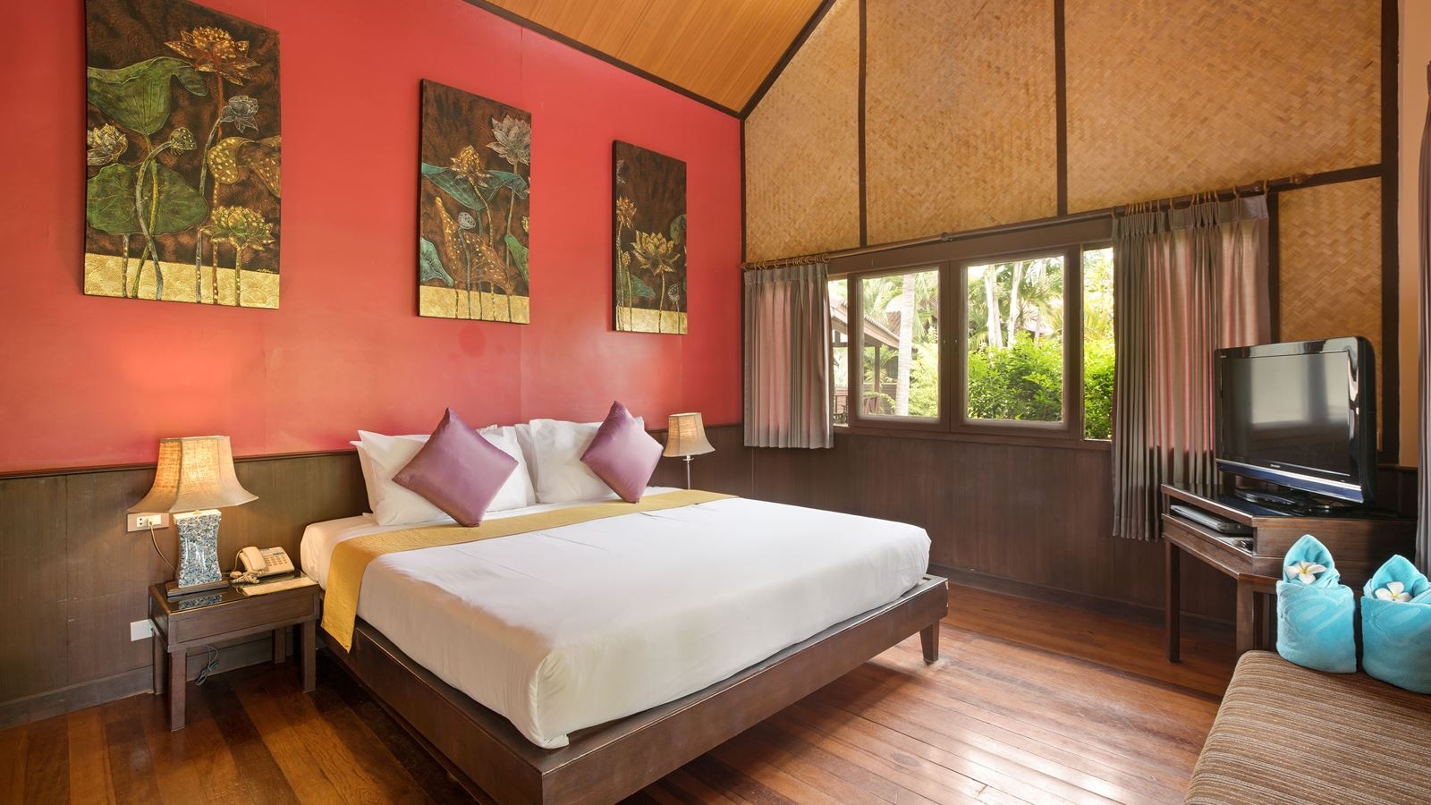 rooms-deluxe-bungalow