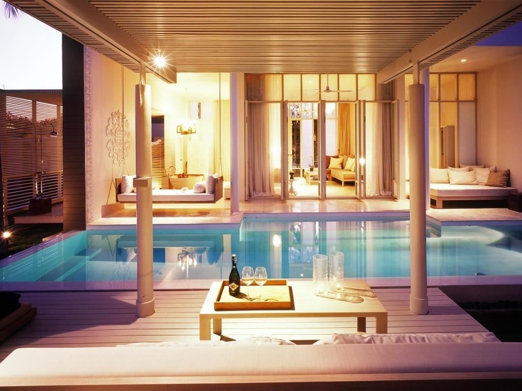 rooms-1br-duplex-pool-villa-suite