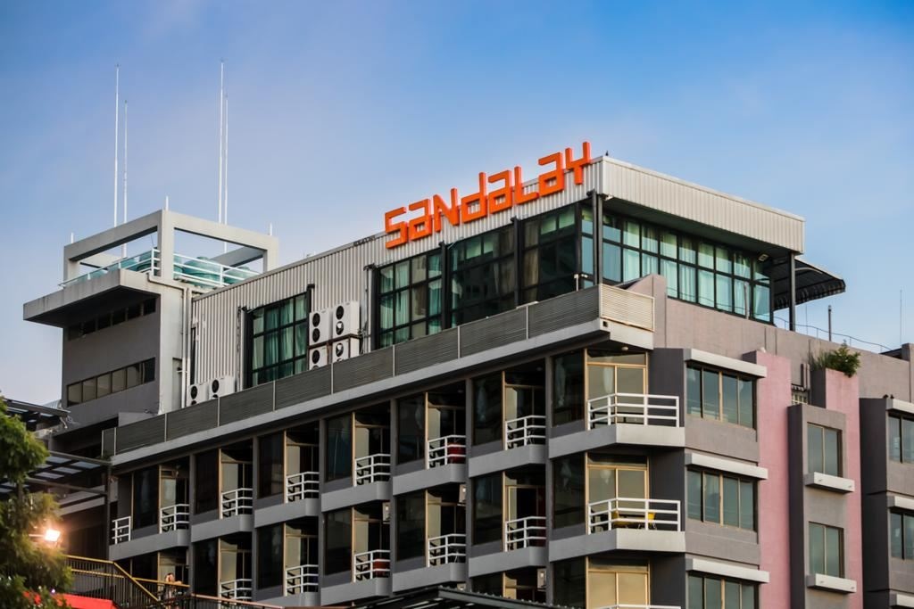 general-main-building