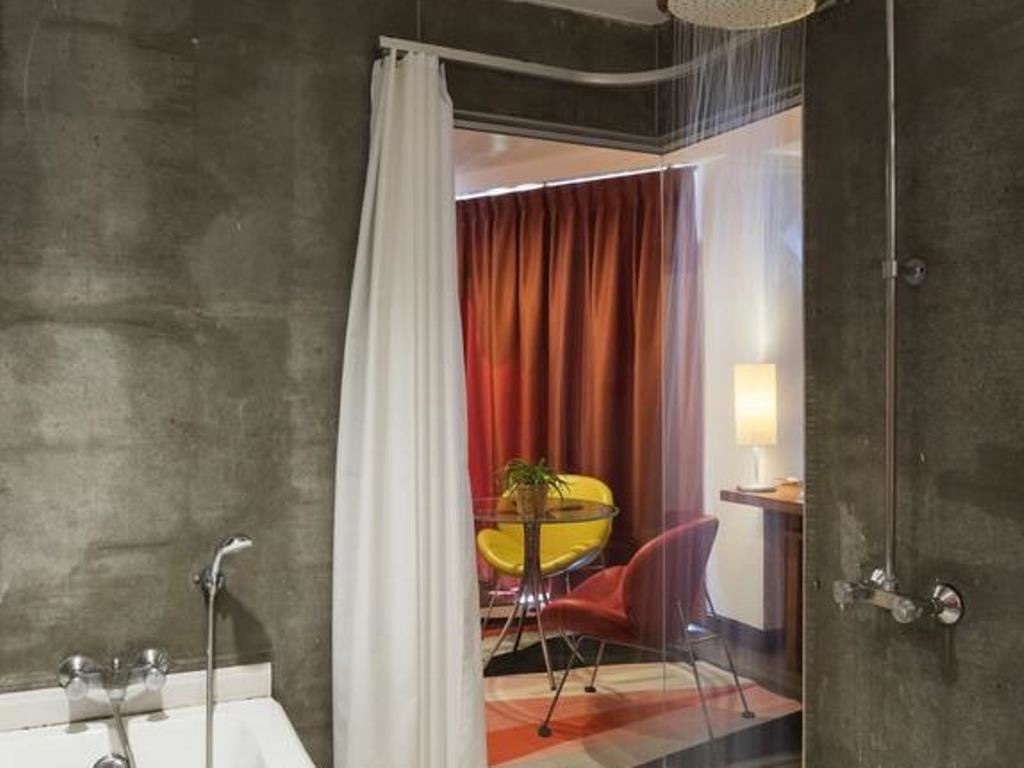 rooms-deluxe-grand-sea-view