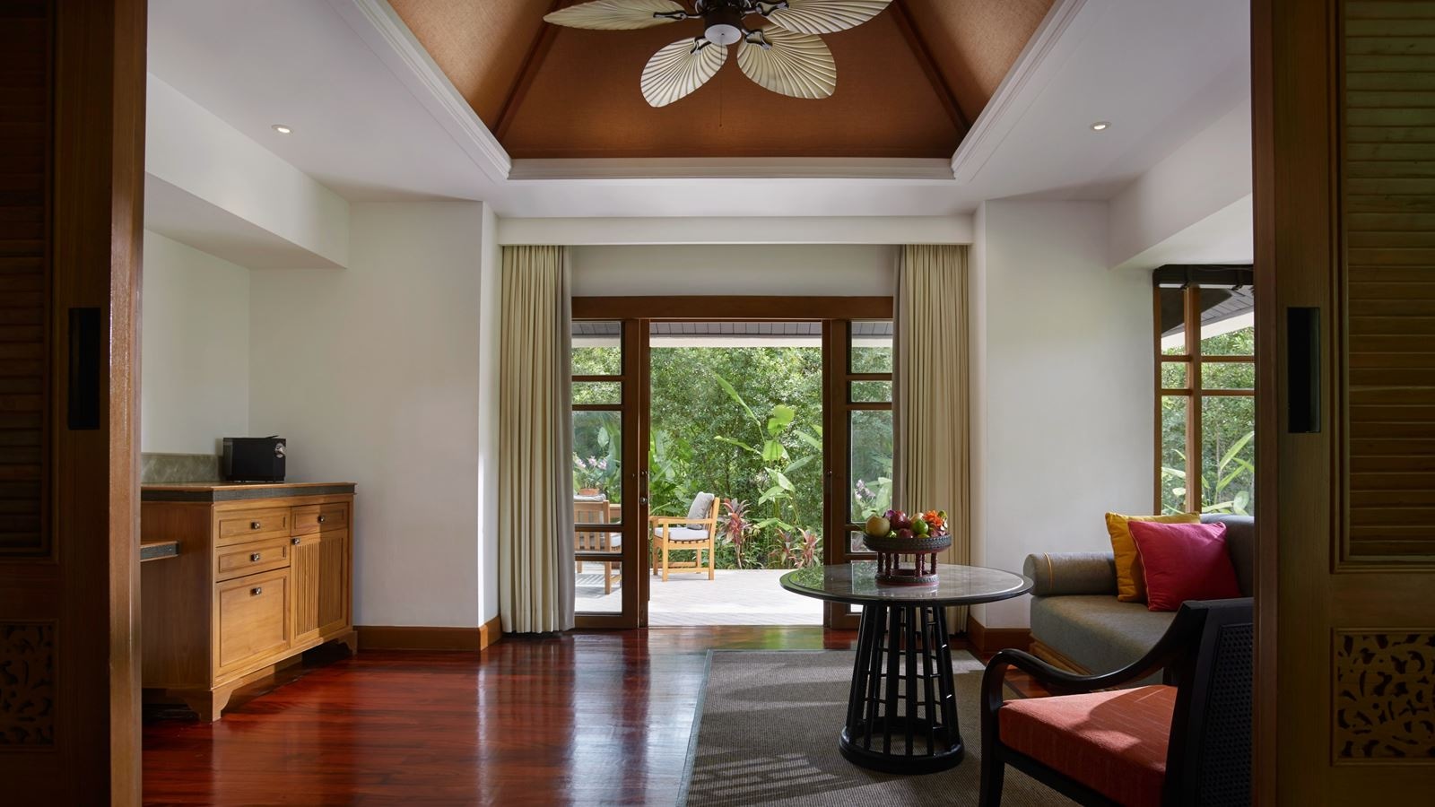 rooms-deluxe-garden-villa-with-plunge-pool