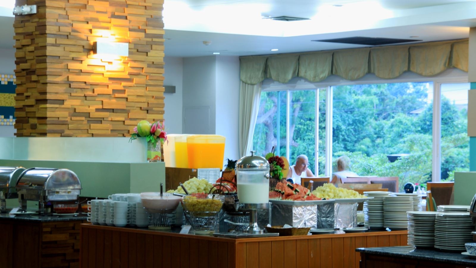 restaurants-suphamas-coffee-shop