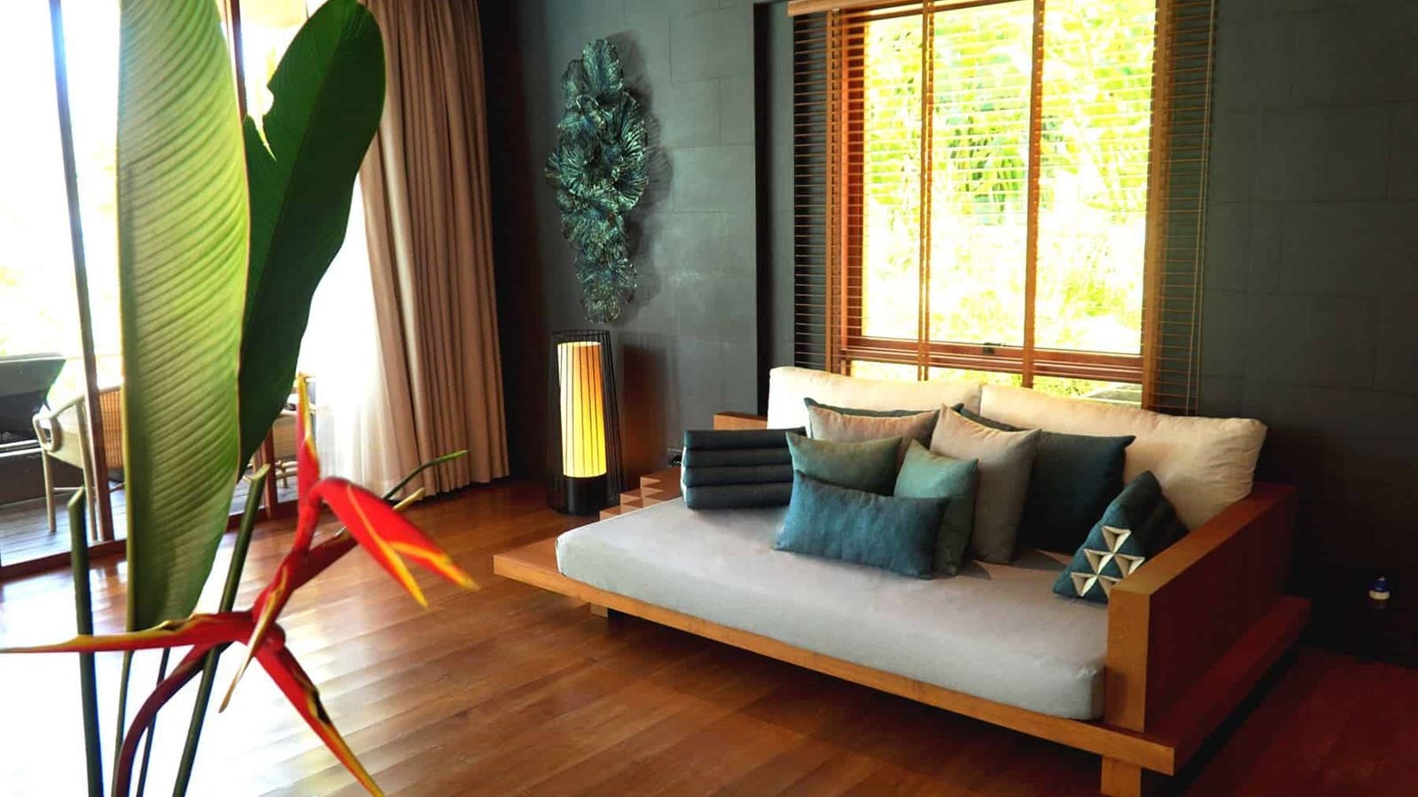 rooms-suite-pool-villa