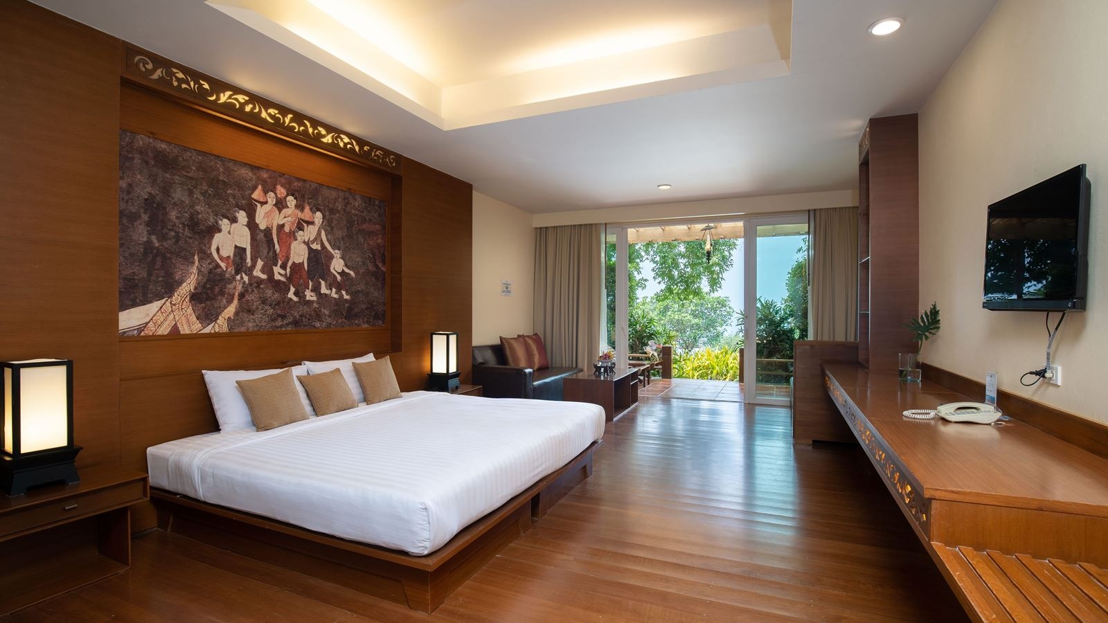 rooms-junior-family-room