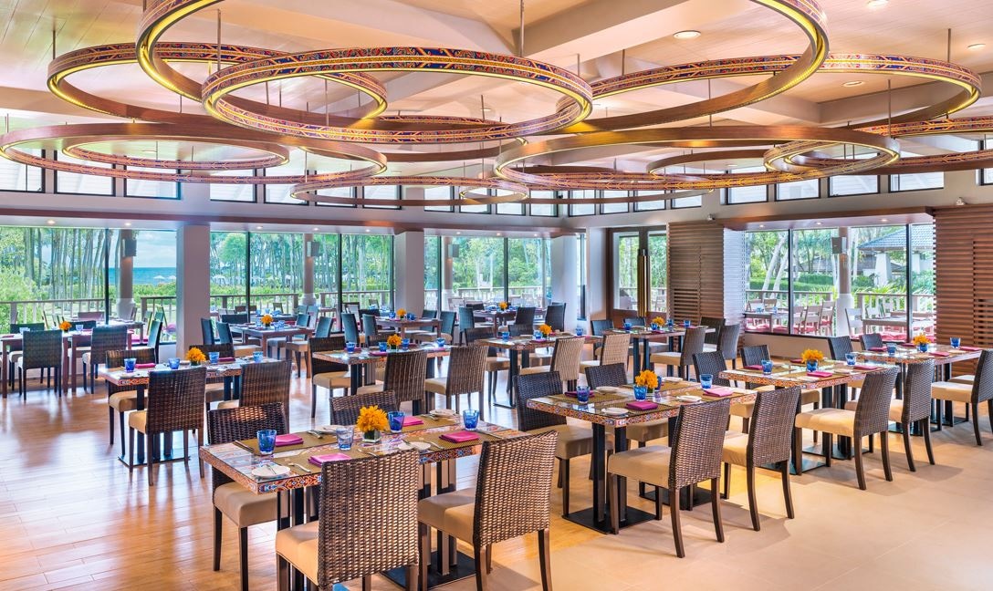 restaurants-mangosteens-restaurant