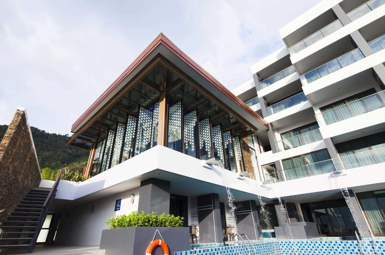 general-main-building