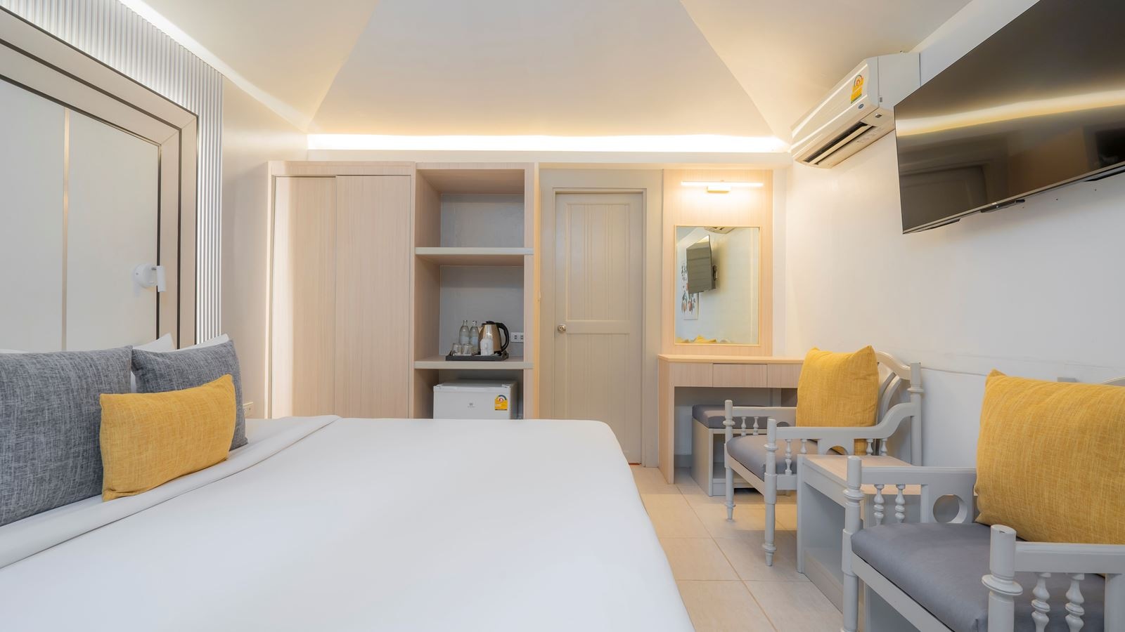 rooms-superior-bungalow-room