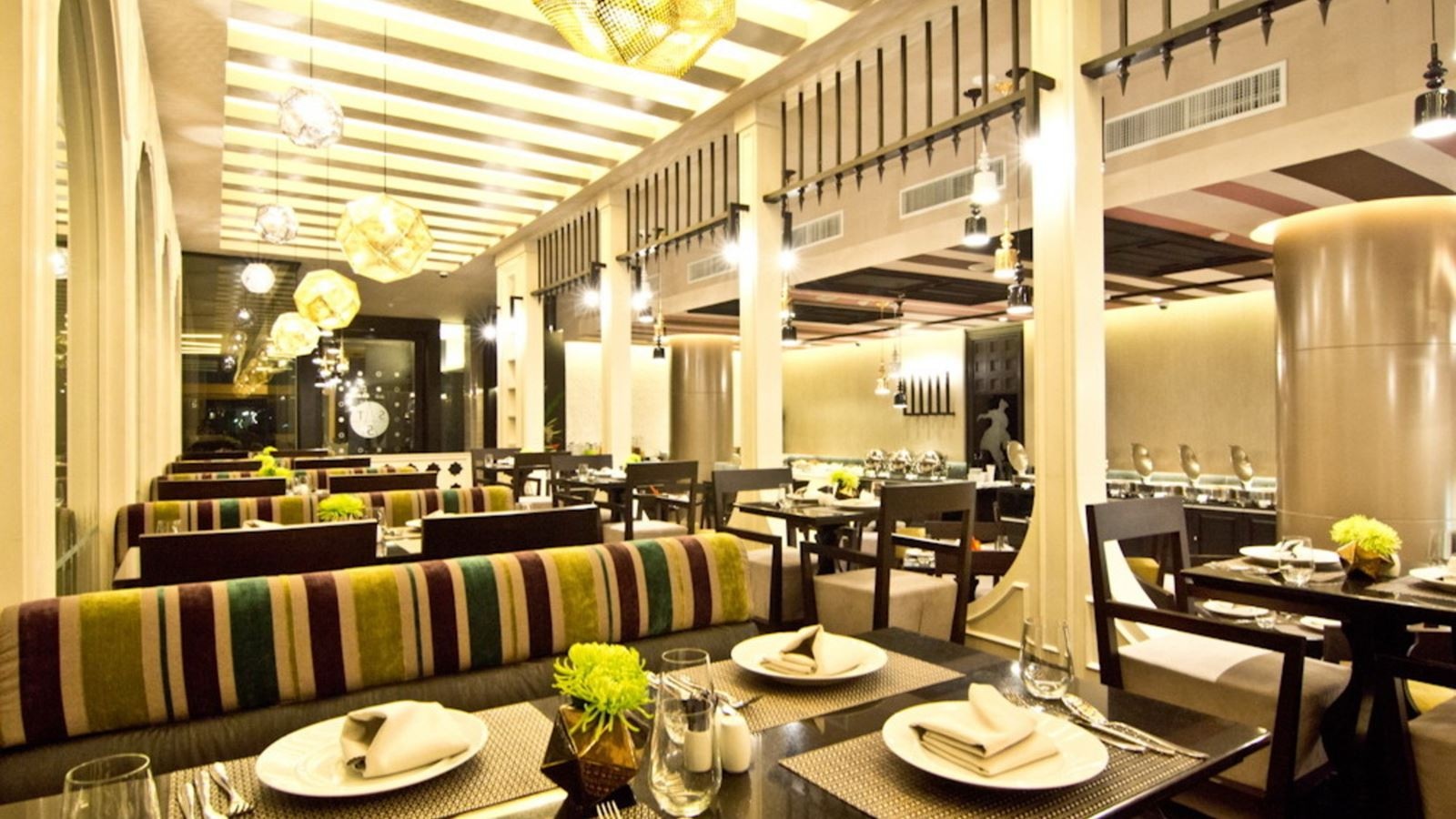 restaurants-dmysat5analog