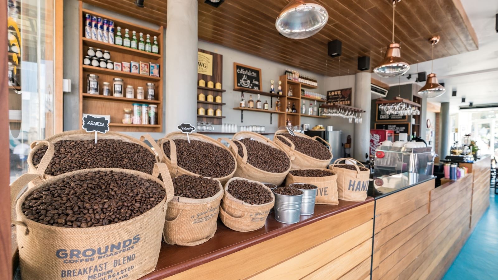 restaurants-coffee-talk-cafe