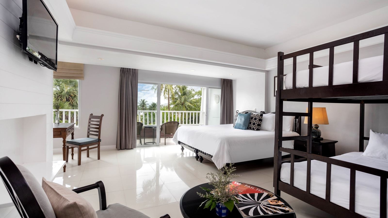 rooms-family-fun-deluxe-with-terrace