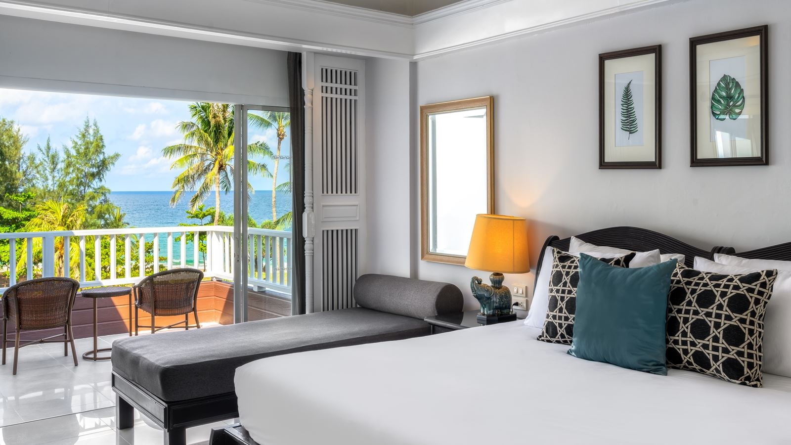 rooms-seaview-deluxe-terrace