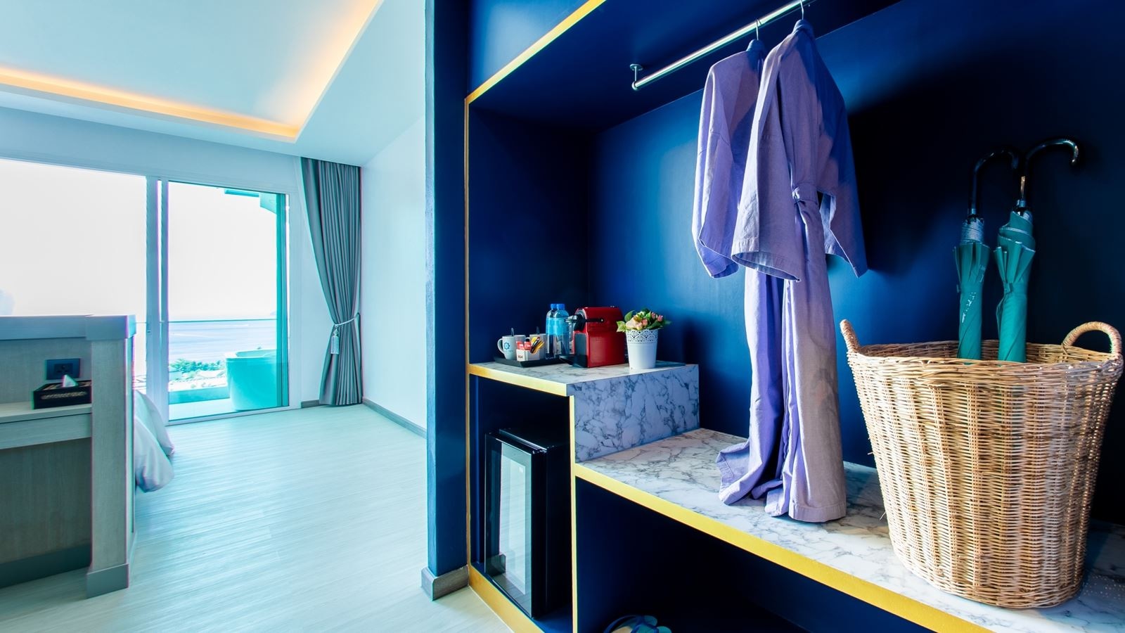 rooms-executive-ocean-view-jacuzzi