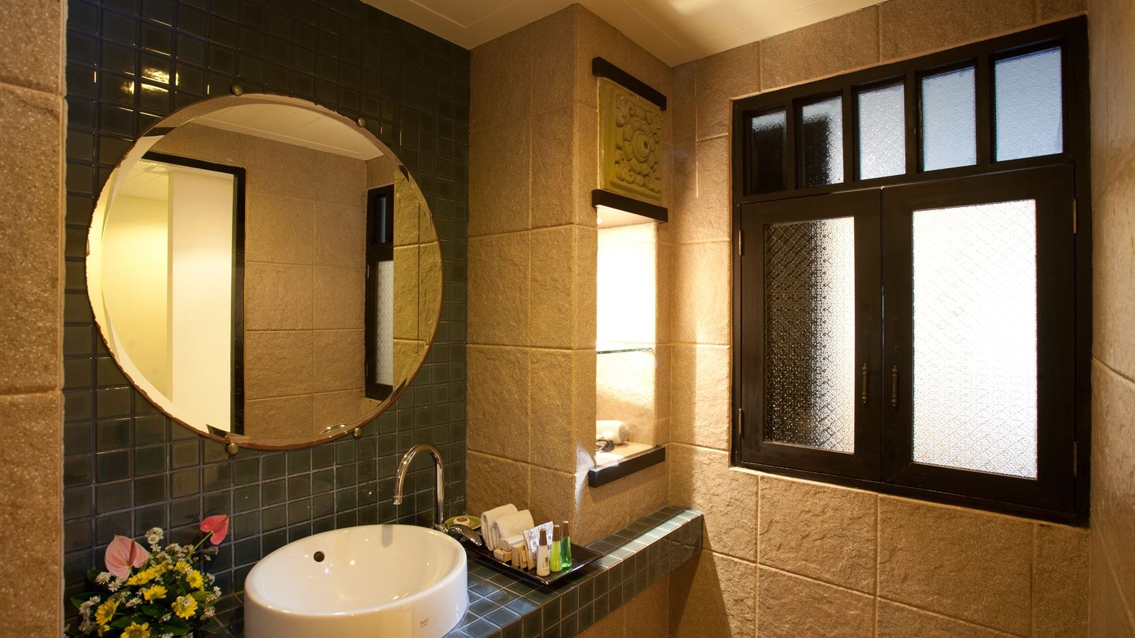 rooms-superior-room
