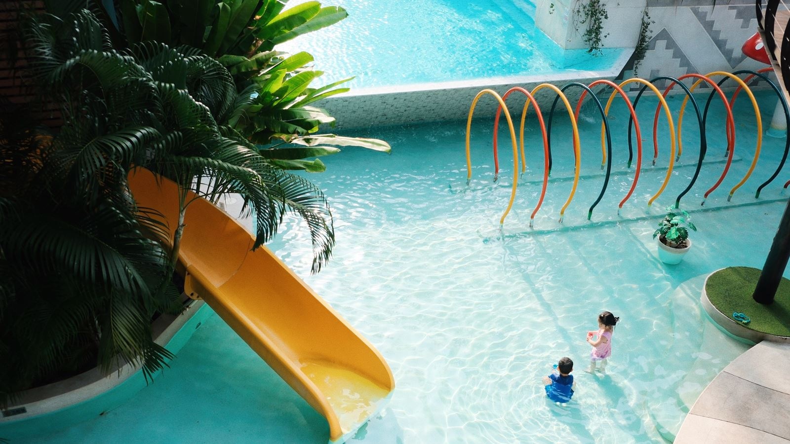 pools-outdoor-childrens-pool