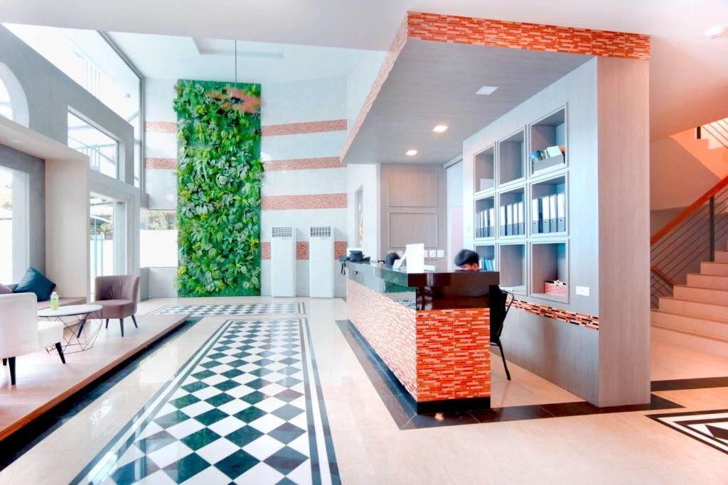 general-main-building