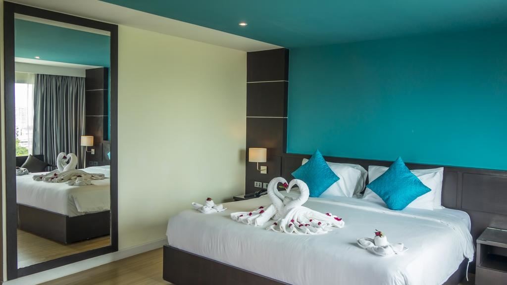 rooms-grand-premium-city-view