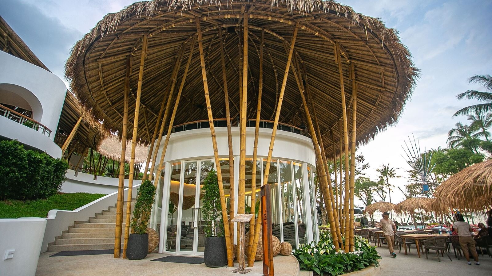 restaurants-the-deli-cafe