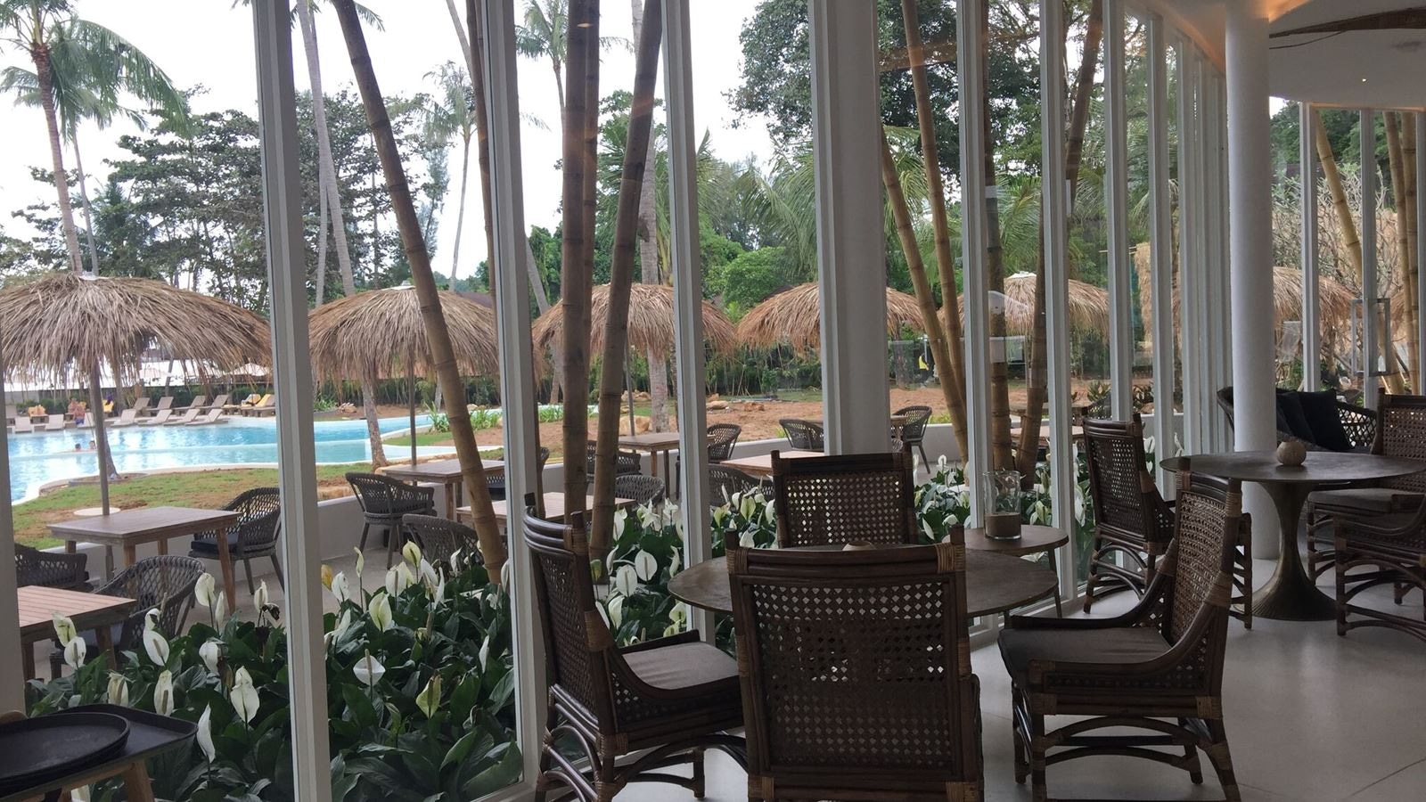 restaurants-the-deli-cafe