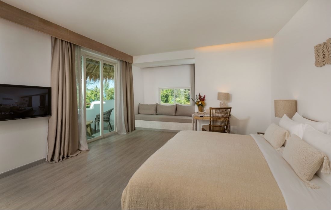 rooms-deluxe-premium-sea-view