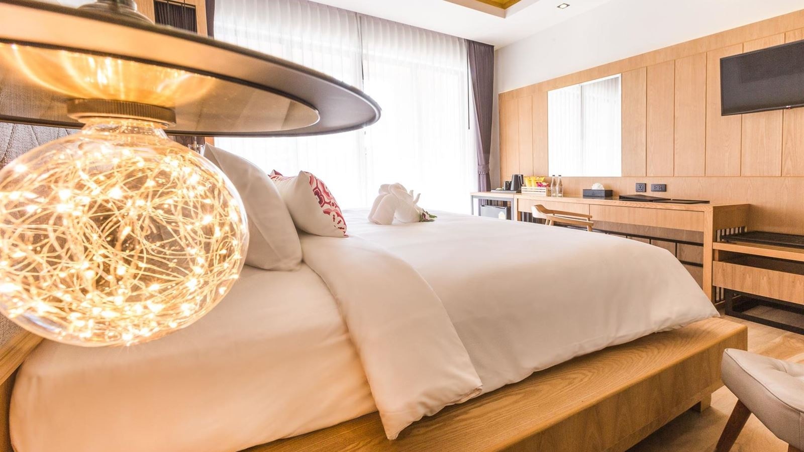 rooms-aurico-deluxe-pool-access