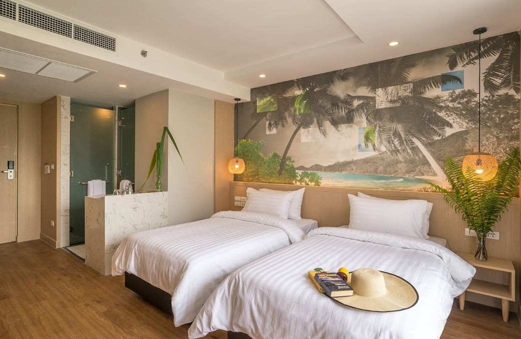 rooms-deluxe-corner-sea-view