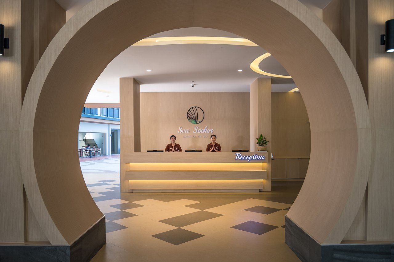 general-main-building