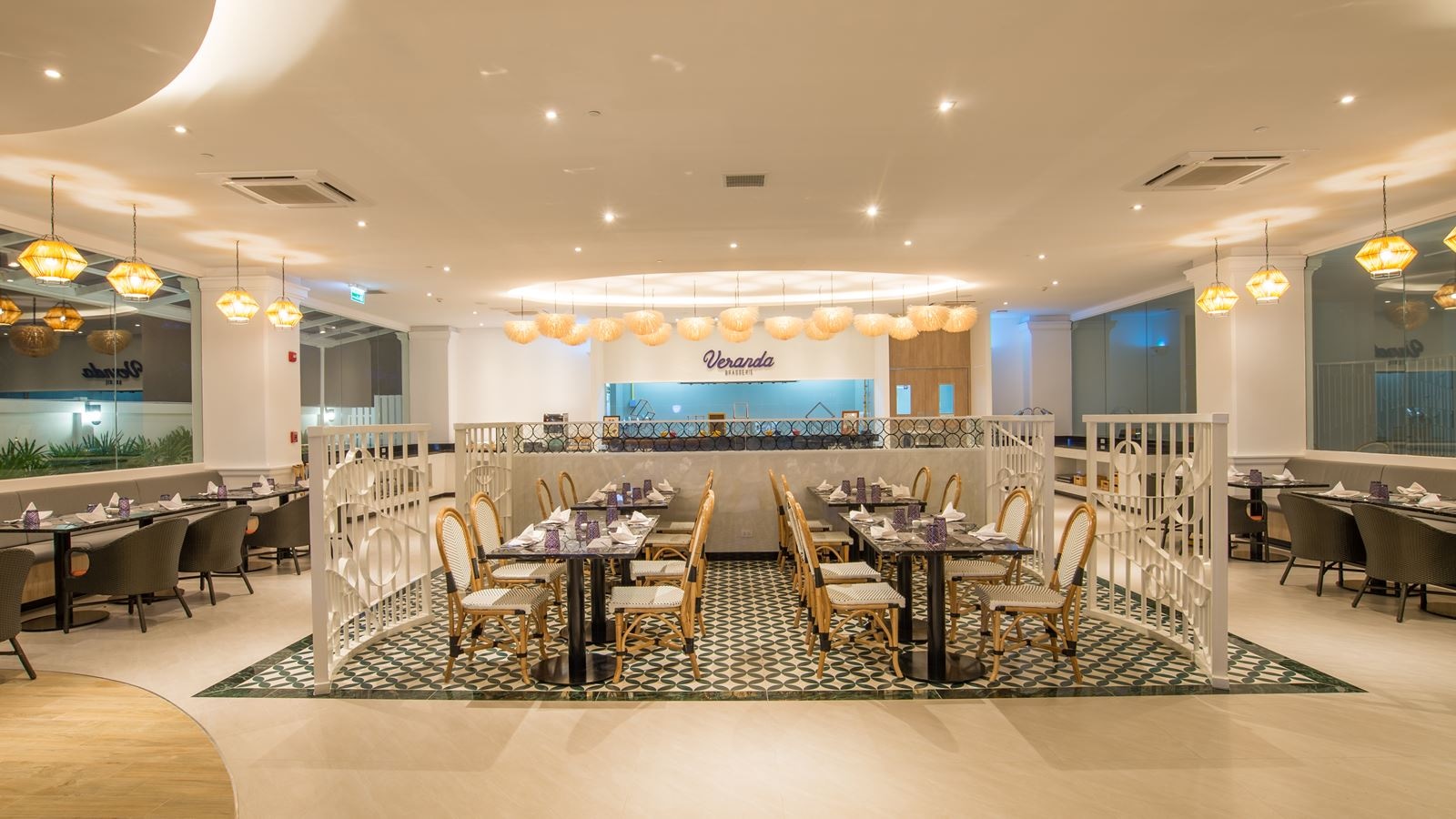 restaurants-verandah-brasserie
