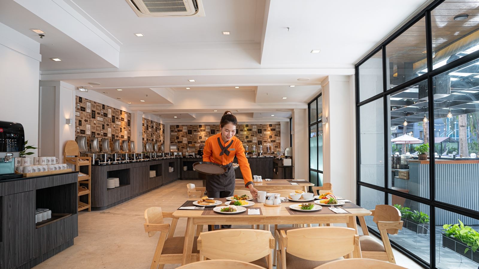 restaurants-h-cafe