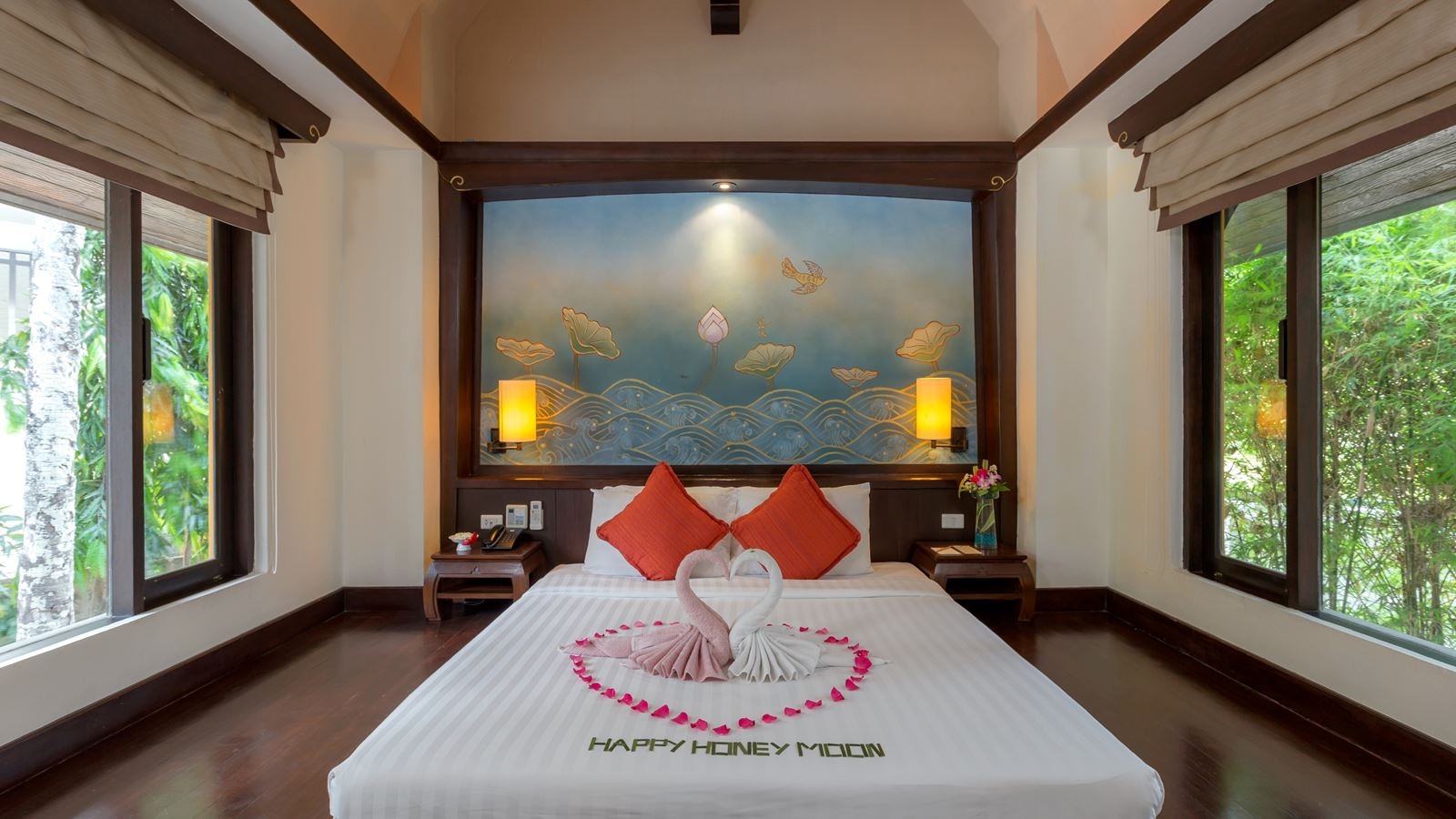 rooms-pool-access-villa