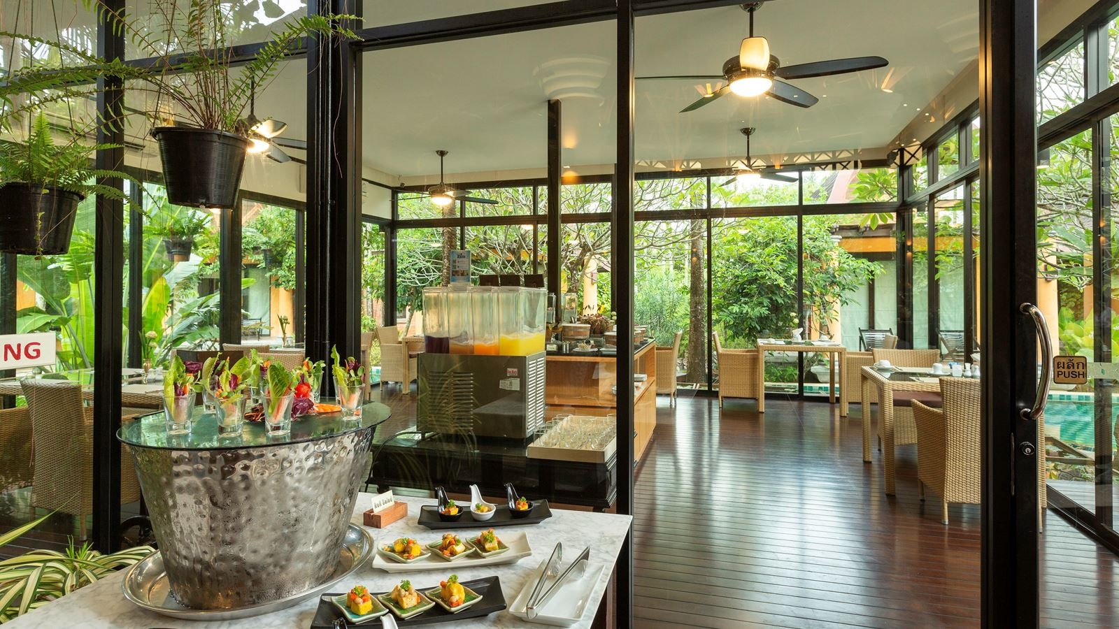 restaurants-tamnak-bhrachandra--restaurant