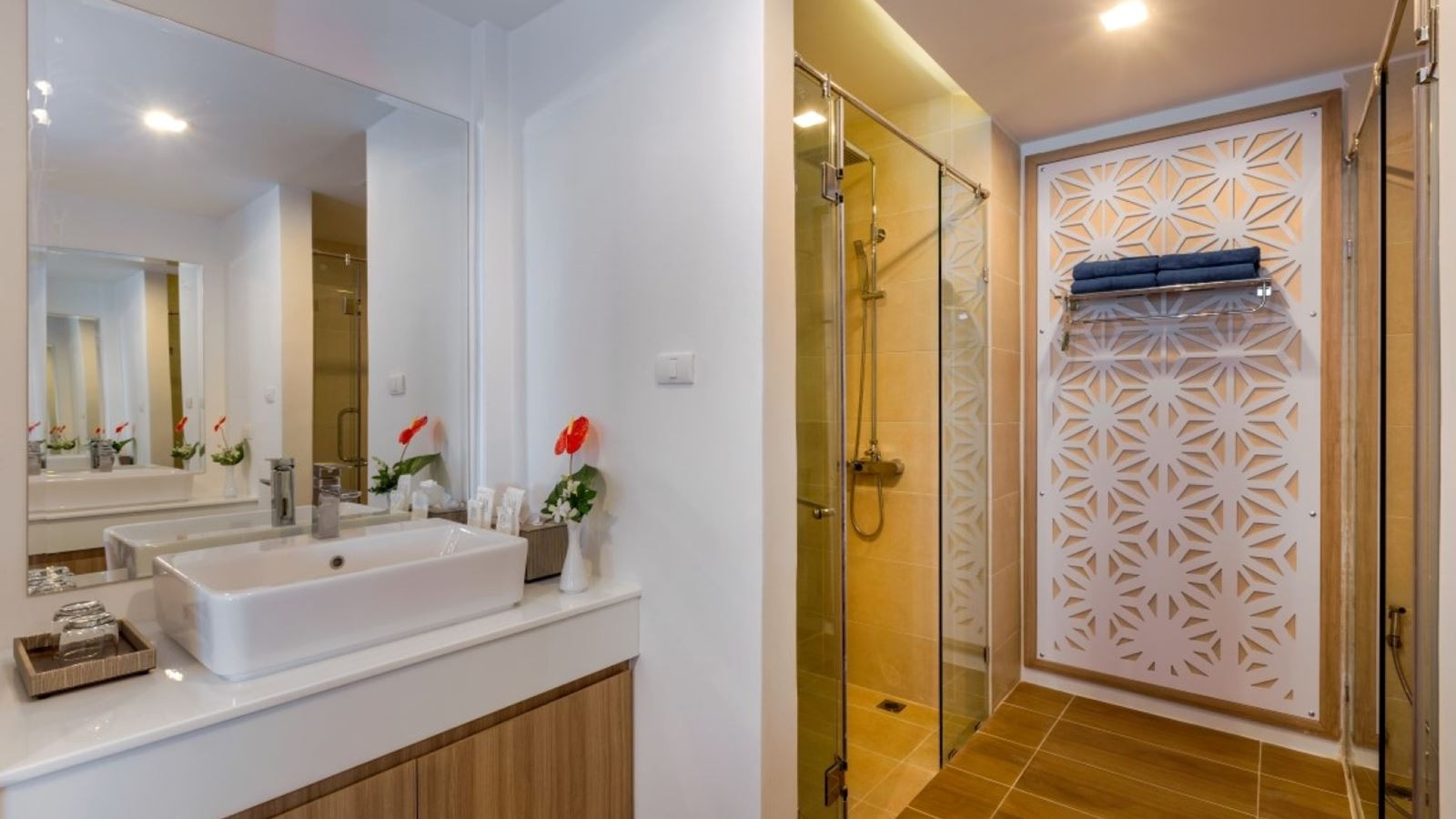 rooms-premier-suite-pool-access