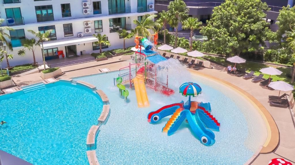 water-park-water-park