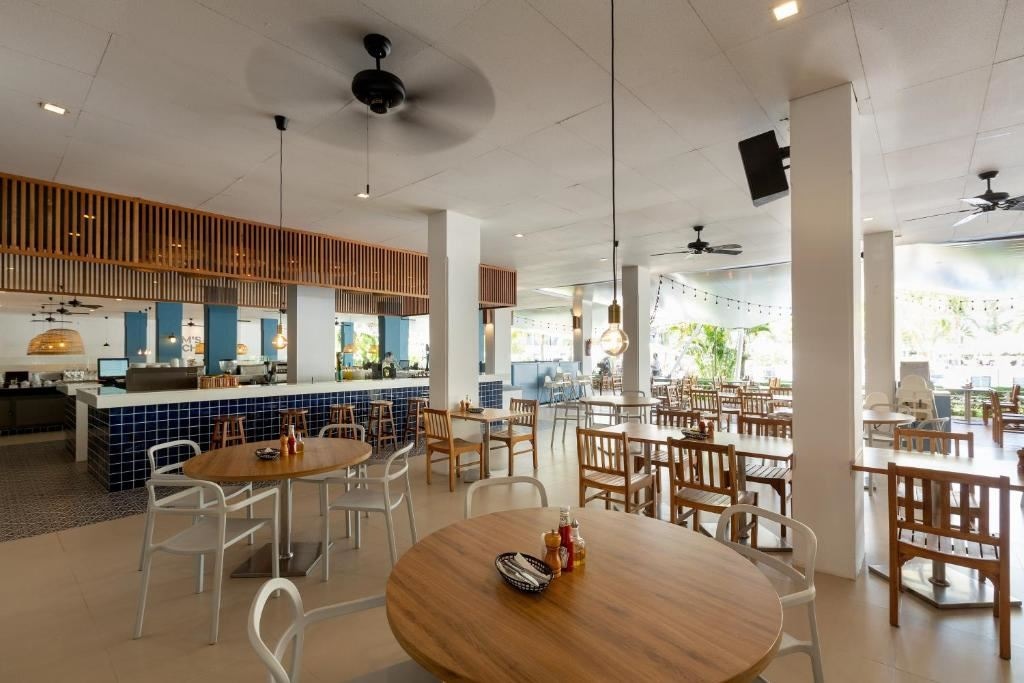 restaurants-restaurants