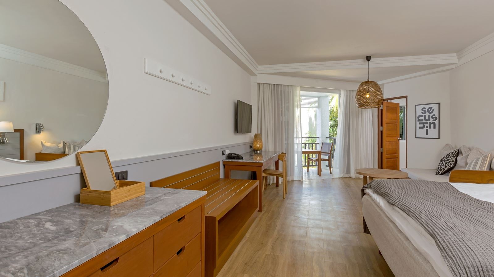 rooms-twobedroom-family-suite