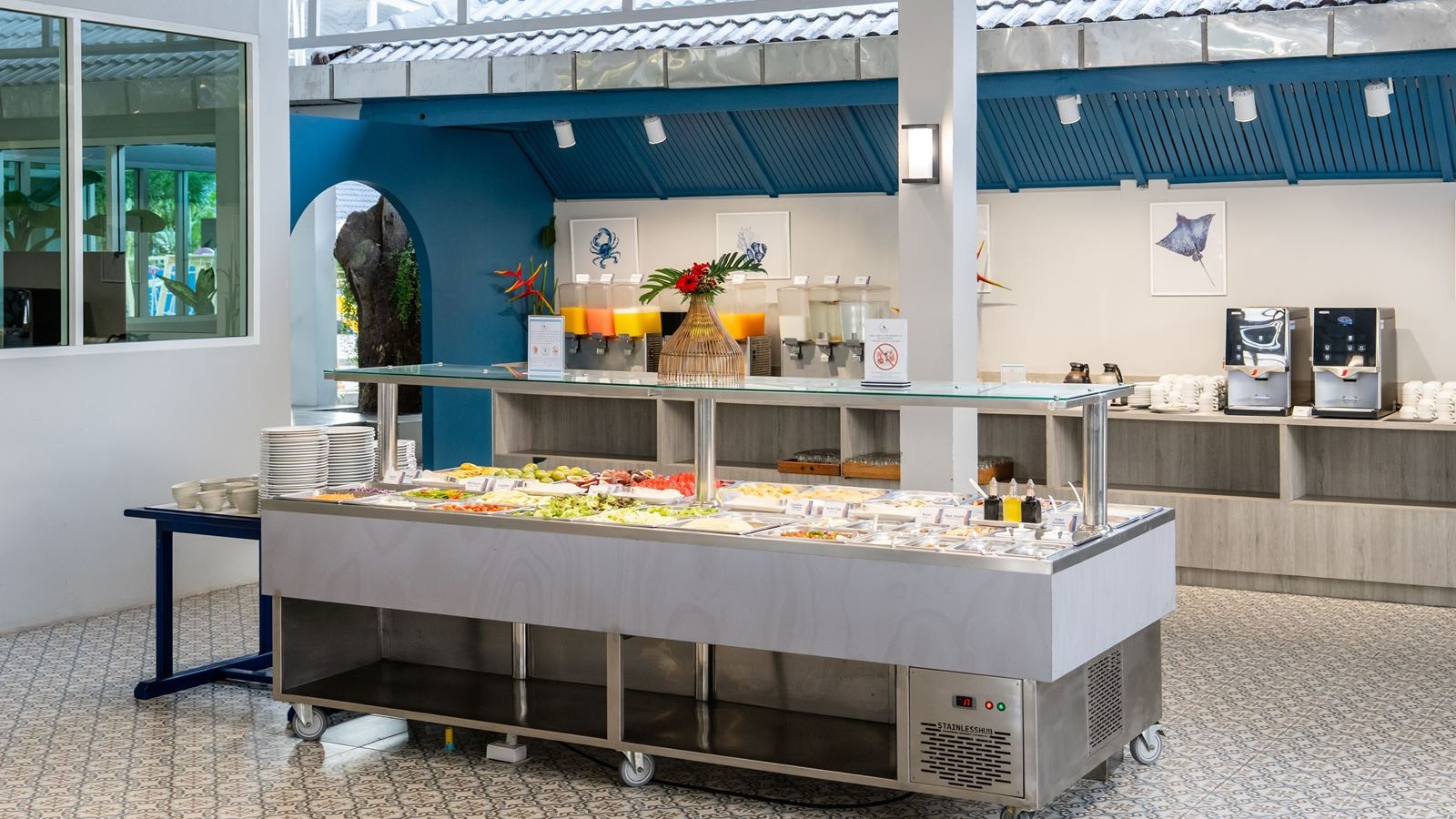 restaurants-capri-restaurant-and-bar