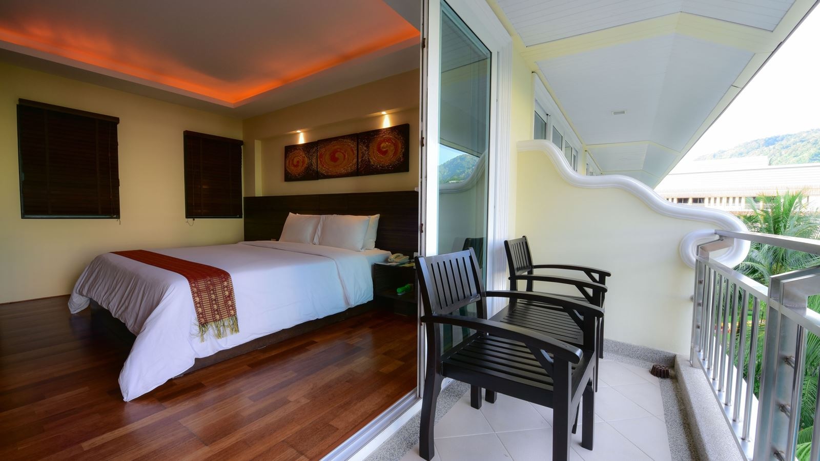 rooms-deluxe-garden-view